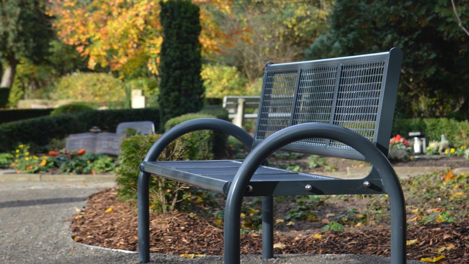 Da sein - auf dem Friedhof